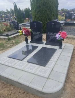 Памятник двойной 166